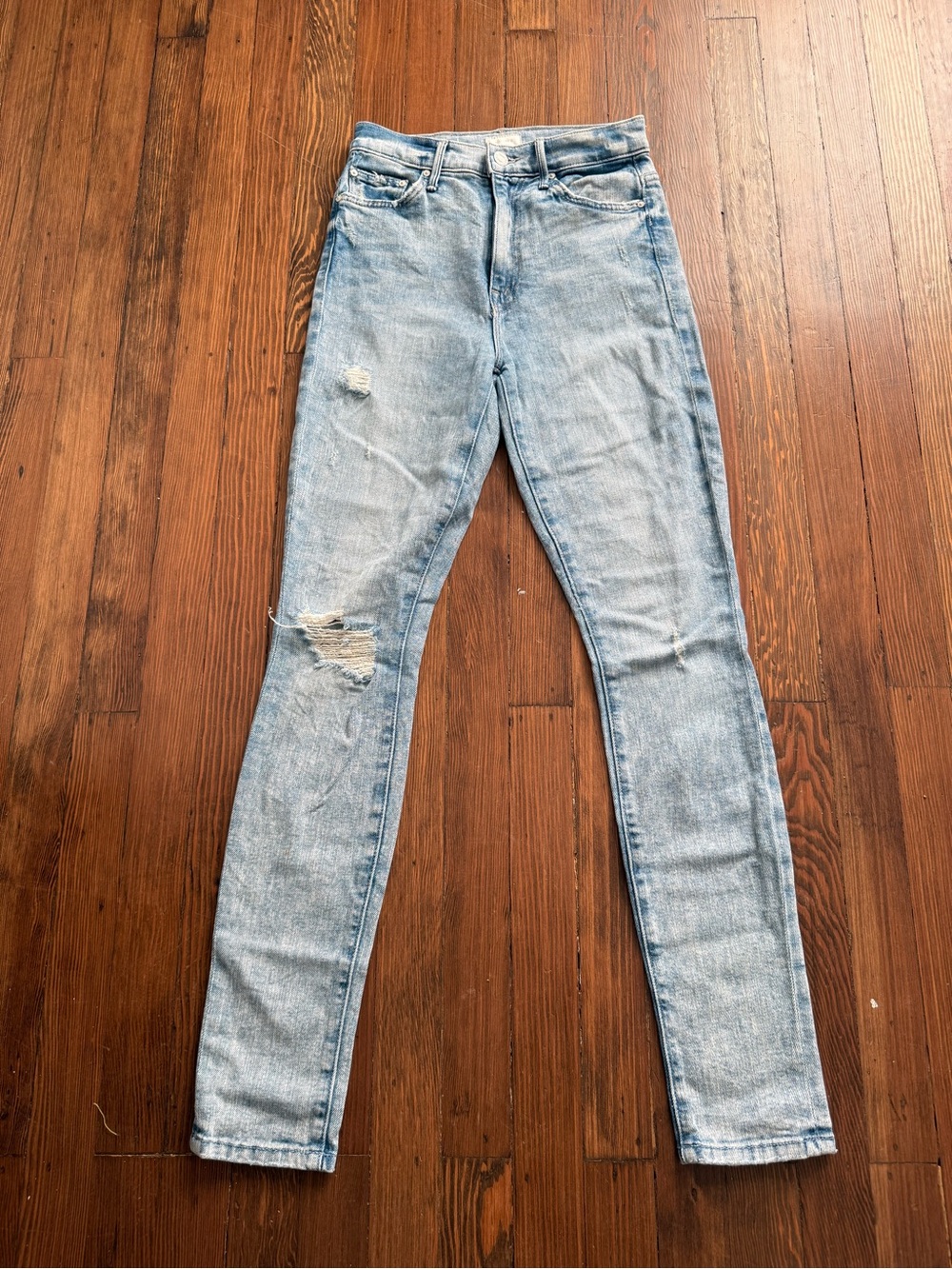 MOTHER The Super Swooner Jeans in Out With The Old, In With The New